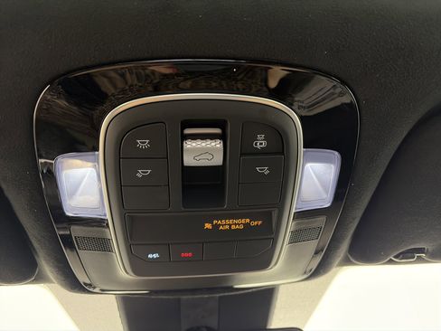 Used 2022 Hyundai Santa Fe Calligraphy image 31