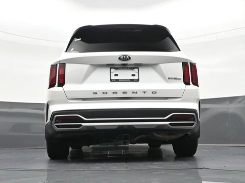 Used 2021 Kia Sorento EX FWD image 30