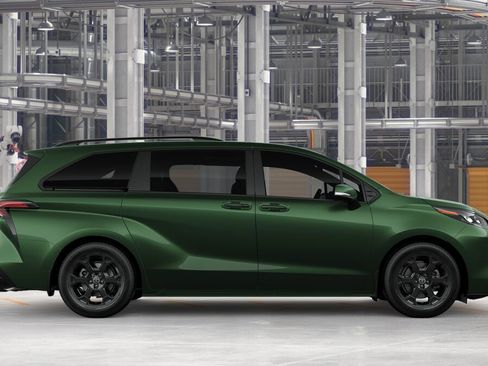 New 2026 Toyota Sienna XLE Woodland Edition image 12