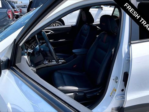 Used 2025 Chevrolet Trax RS w/ Driver Confidence Package FWD image 21