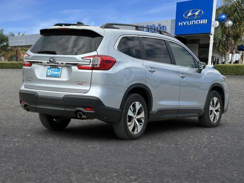 Used 2023 Subaru Ascent Premium w/ Convenience Package AWD/4WD image 3