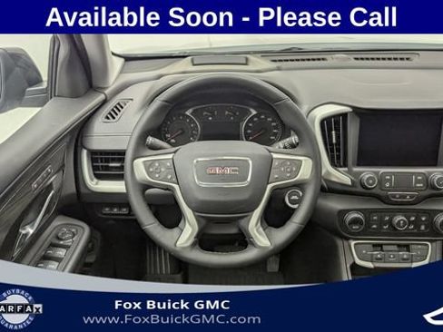 Used 2023 GMC Terrain SLT w/ Tech Package AWD/4WD image 10