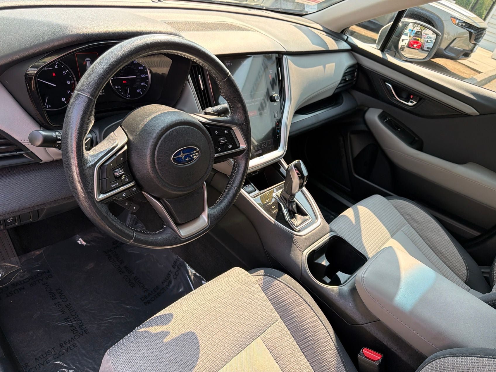 Used 2022 Subaru Outback Premium AWD/4WD image 5