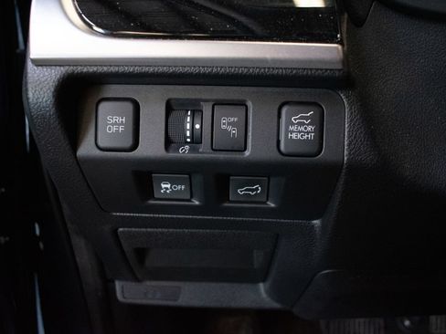Used 2017 Subaru Forester 2.0XT Touring AWD/4WD image 20