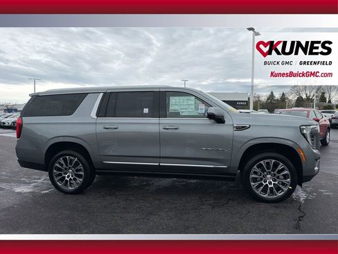 New 2026 GMC Yukon XL Denali w/ Sun & Power Step Package AWD/4WD image 2