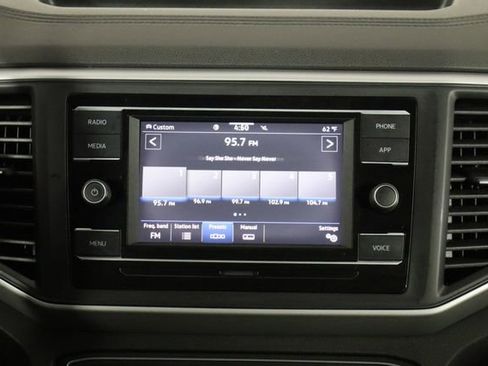 Used 2021 Volkswagen Atlas Cross Sport S AWD/4WD image 27