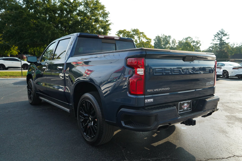 Used 2021 Chevrolet Silverado 1500 High Country AWD/4WD image 3