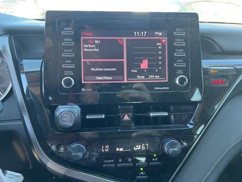 Used 2023 Toyota Camry LE image 59