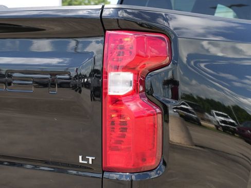 Used 2025 Chevrolet Silverado 1500 LT RWD image 21