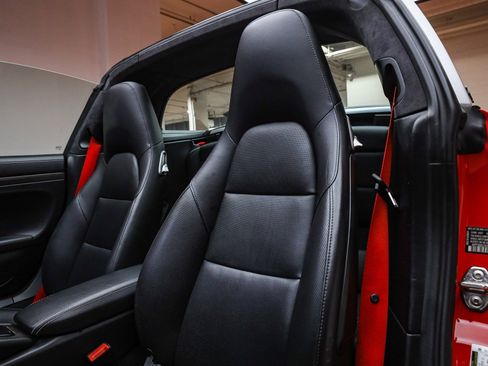 Certified 2017 Porsche 911 Targa 4S image 5