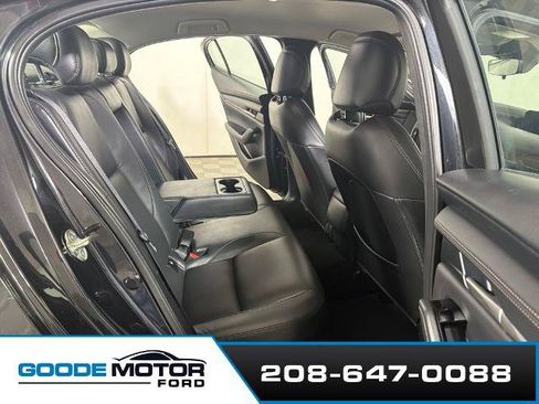 Used 2024 MAZDA MAZDA3 s FWD image 22