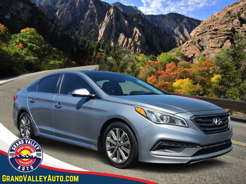 Used 2016 Hyundai Sonata Limited w/ Option Group 04 FWD image 1