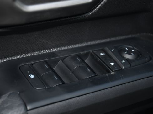 New 2025 Toyota Tacoma TRD Sport image 6