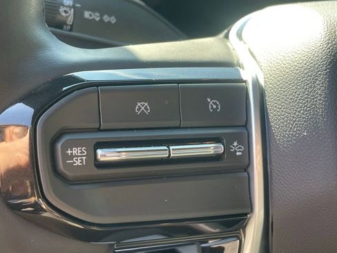 Used 2025 Chevrolet Colorado ZR2 w/ Technology Package image 30