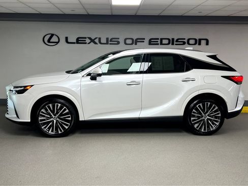 Certified 2026 Lexus RX 350 w/ Convenience Package AWD/4WD image 4
