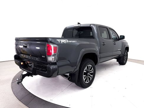Used 2021 Toyota Tacoma TRD Sport w/ Technology Package RWD image 17