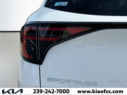 New 2026 Kia Sportage EX FWD image 9