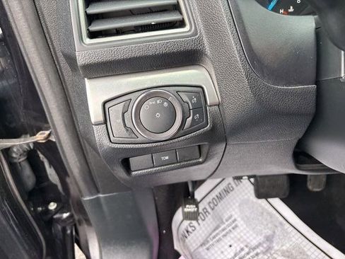 Used 2019 Ford Explorer XLT w/ Class II Trailer Tow Package image 19