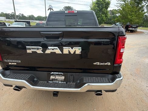 New 2026 RAM 1500 Laramie AWD/4WD image 9