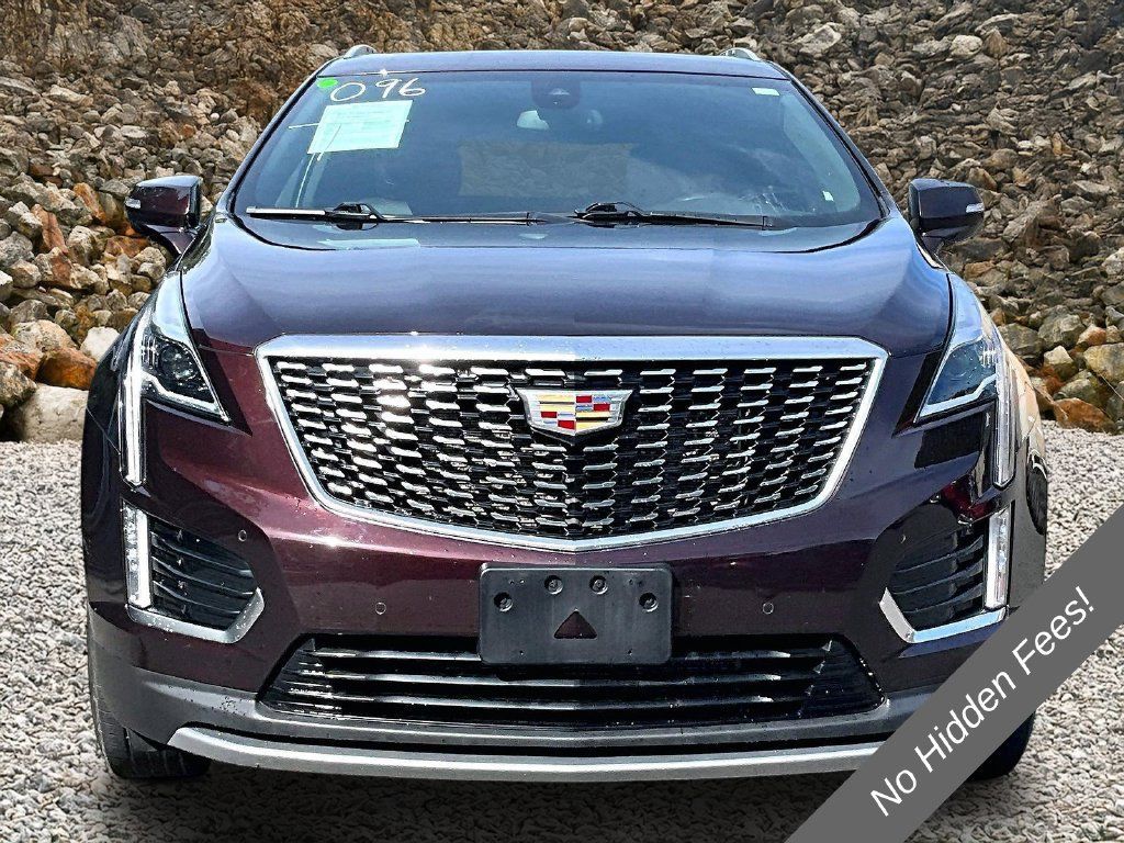 Used 2021 Cadillac XT5 Premium Luxury AWD/4WD image 3