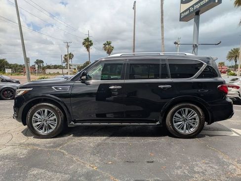 Used 2022 INFINITI QX80 Luxe w/ Cargo Package AWD/4WD image 8