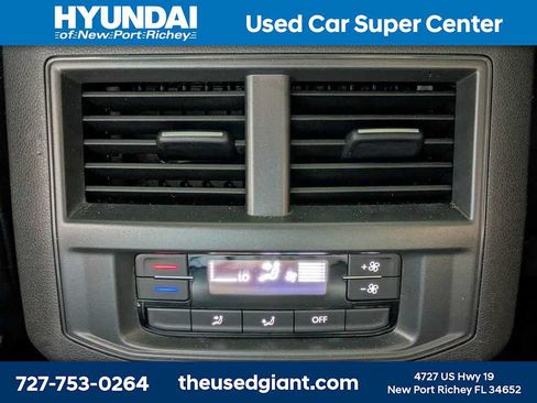 Used 2022 Volkswagen Atlas SE FWD image 16