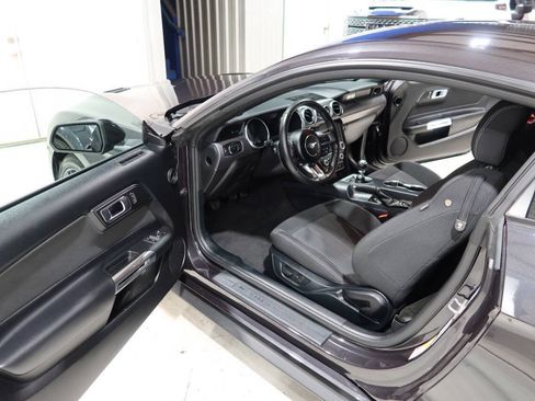 Used 2022 Ford Mustang GT w/ GT Performance Package RWD image 17