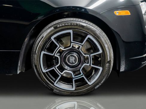 Used 2020 Rolls-Royce Wraith RWD image 7