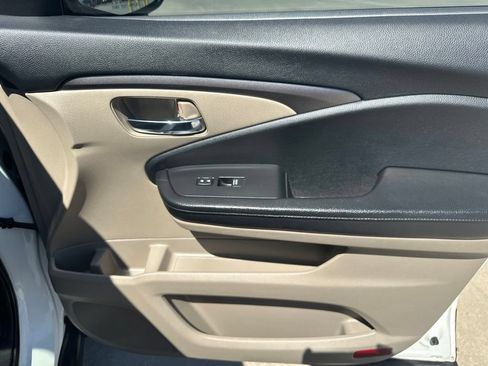 Used 2018 Honda Pilot EX-L image 38