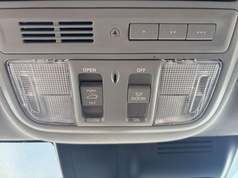 Used 2022 Honda CR-V EX-L image 25