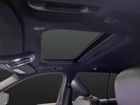 New 2026 Jeep Grand Cherokee Altitude AWD/4WD image 7
