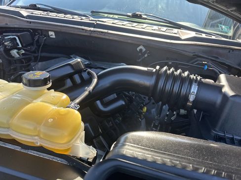 Used 2020 Ford F150 XLT w/ Equipment Group 302A Luxury image 14