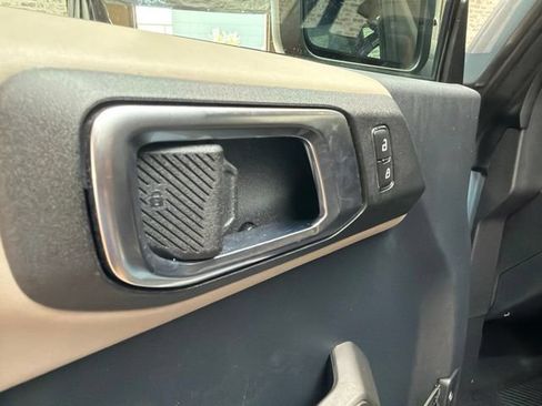 Used 2022 Ford Bronco Wildtrak AWD/4WD image 19