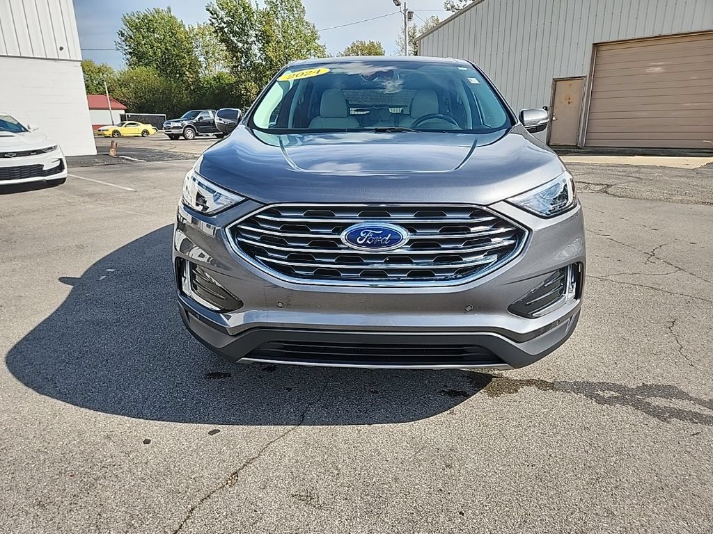 Used 2024 Ford Edge SEL w/ Convenience Package AWD/4WD image 13