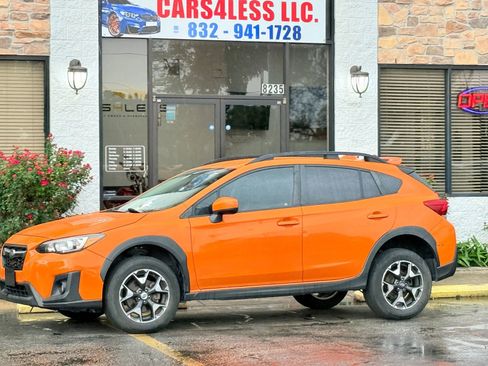 Used 2019 Subaru Crosstrek 2.0i Premium w/ Popular Package #2 AWD/4WD image 1