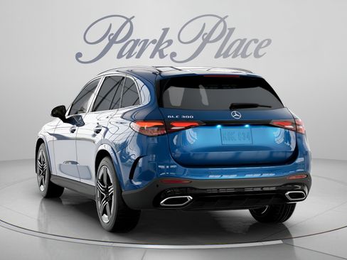 Certified 2026 Mercedes-Benz GLC 300 image 16
