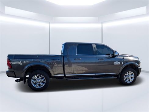 Used 2018 RAM 2500 Limited image 2