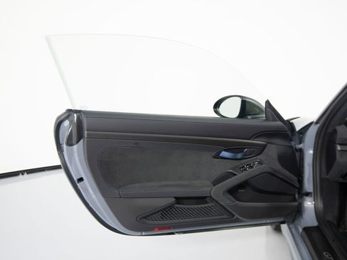 Certified 2024 Porsche 718 Cayman GT4 RS image 19