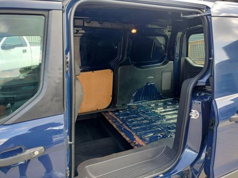 Used 2014 Ford Transit Connect XL image 24