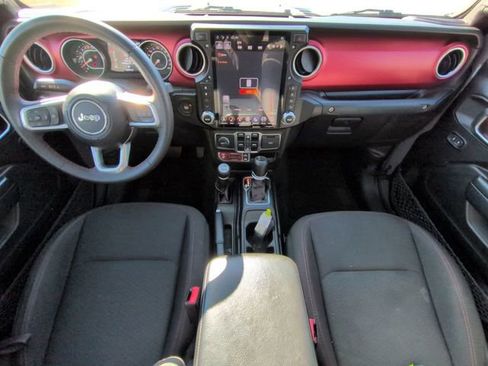 Used 2023 Jeep Gladiator Rubicon w/ LED Lighting Group image 16