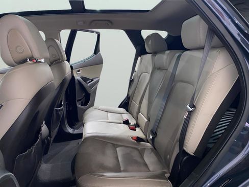 Used 2017 Hyundai Santa Fe Sport image 13