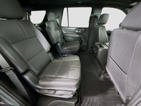 Used 2024 Chevrolet Tahoe RST w/ Luxury Package AWD/4WD image 29