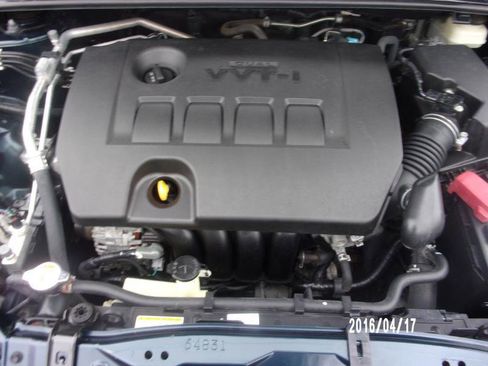 Used 2019 Toyota Corolla LE FWD image 16
