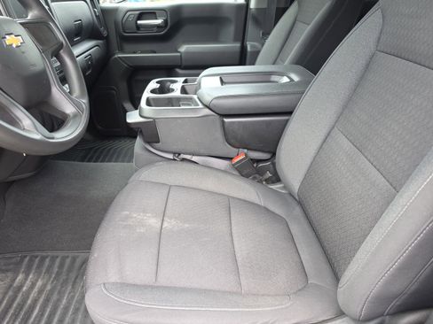 Used 2022 Chevrolet Silverado 1500 Custom RWD image 12