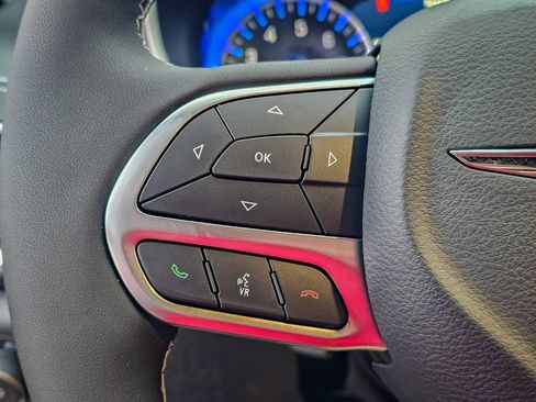 New 2026 Chrysler Pacifica Select image 19