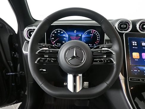 Used 2026 Mercedes-Benz GLC 350e 4MATIC image 2