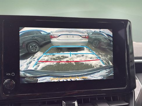 Used 2024 Toyota Corolla LE image 30