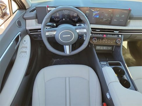 New 2026 Hyundai Sonata SEL image 7