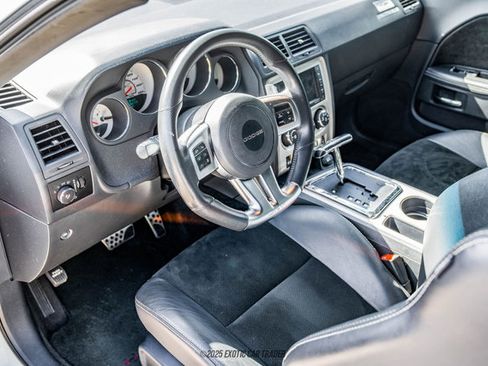 Used 2012 Dodge Challenger SRT8 w/ Premium Sound Group RWD image 31