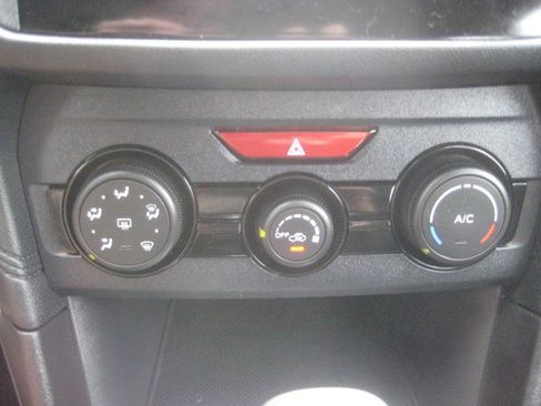 Used 2023 Subaru Impreza 2.0i AWD/4WD image 18